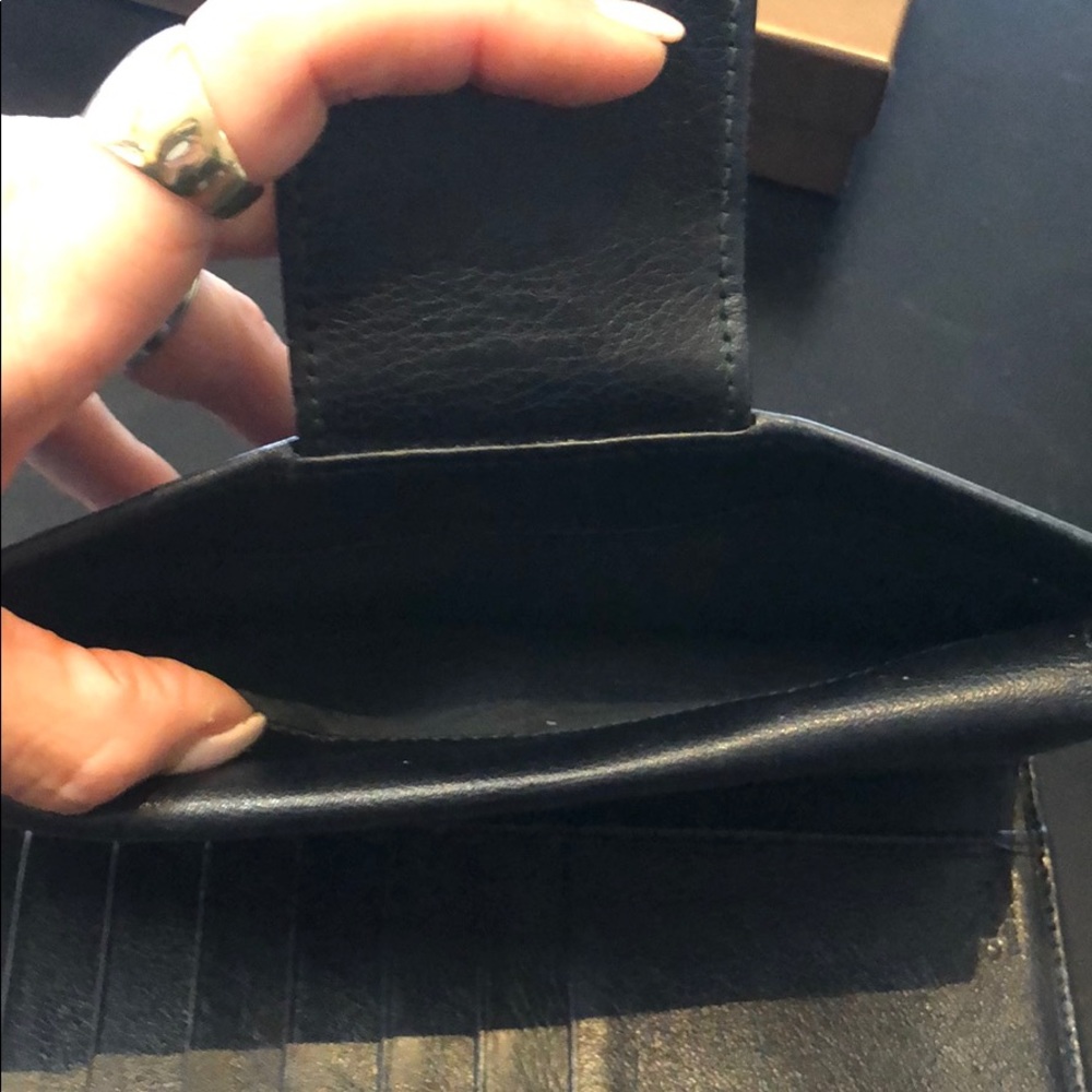Preowned Gucci wallet - Picture 7 of 8